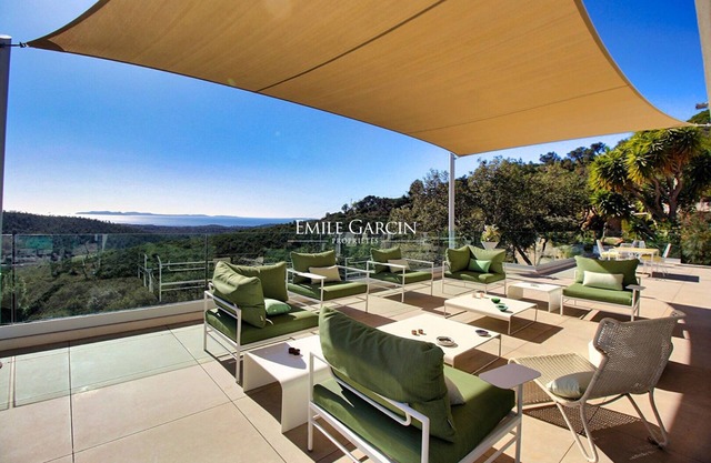 Villa for rent in the heart of nature 3 km from the sea in Bormes-les-Mimosas