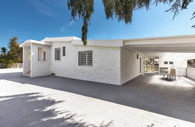 Villa Giove by BarbarHouse