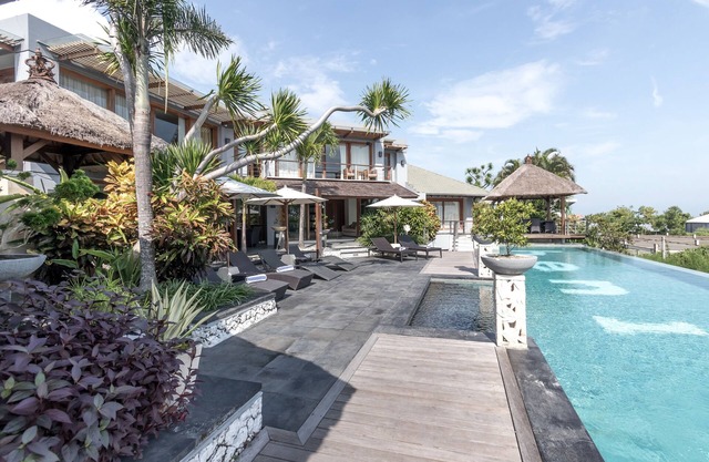 Villa Hening Boutique Hotel