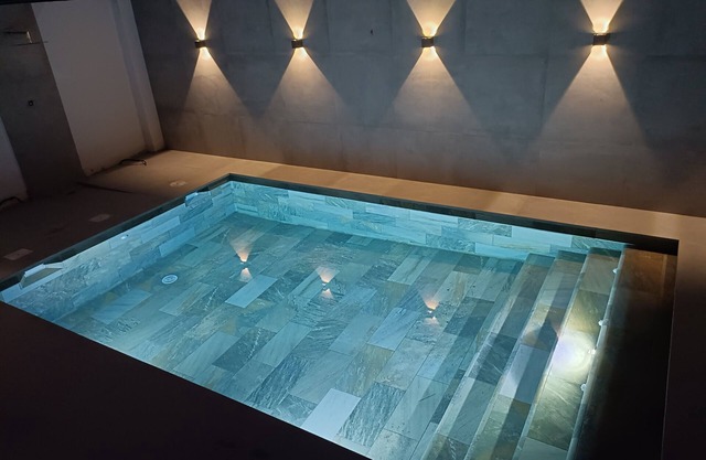 VILLA IN FUENGIROLA CENTER. NEW LUXURY POOL!