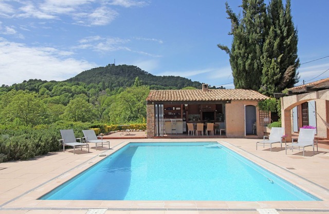 Villa in Salernes with Private Pool & Garden