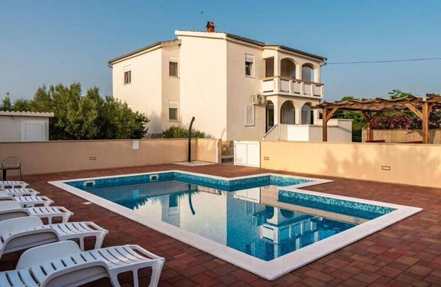 Villa in Vrsi with Pool near Sandy Beach