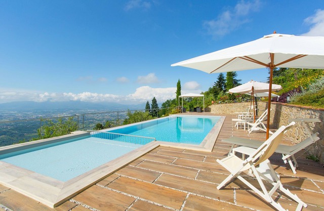 Villa/Independent home in Lucca with 3 bedrooms sleeps 5