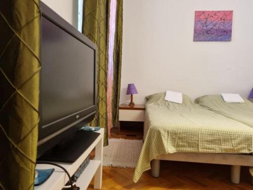 Villa is located about 700 meters from the beach !