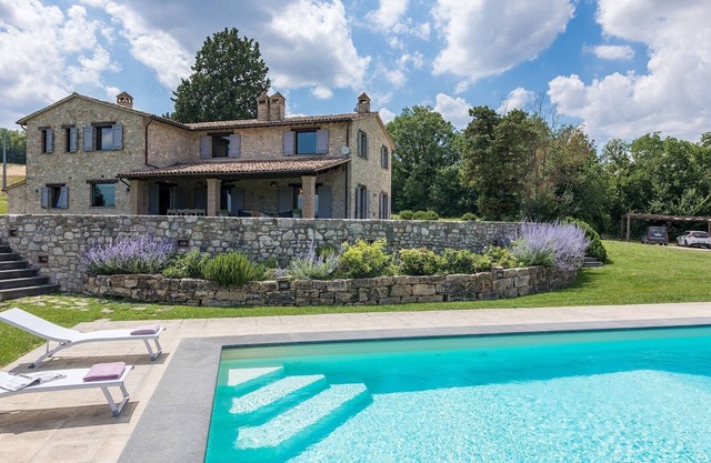 Villa Le Fontane 12, Emma Villas