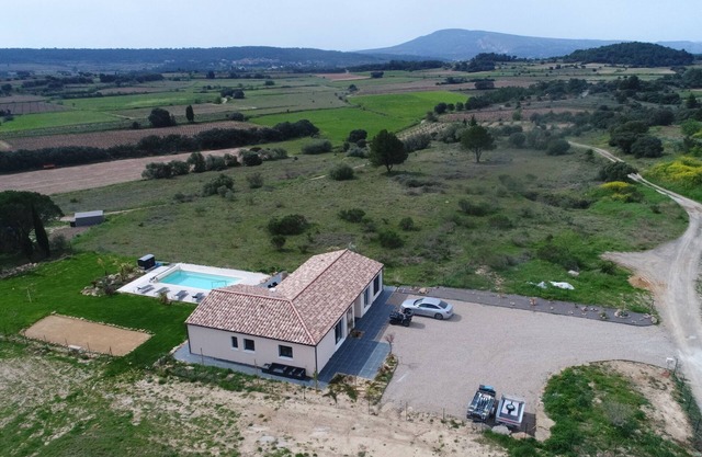 Villa located in a charming village between Narbonne and Carcassonne.
