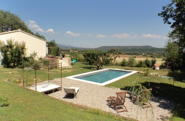 Villa Luberon with swimming pool