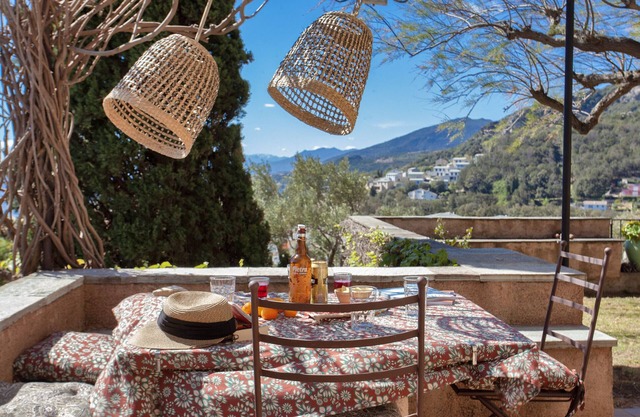 Villa Marinu Muntese near the convent of Erbalunga, with pool sea view