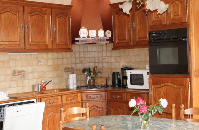 Villa Marolles-les-Buis, 2 bedrooms, 5 persons