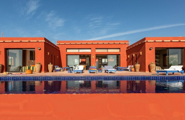 Villa Massa, riad by the sea