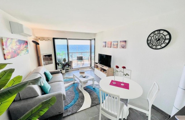 VILLA MAUPASSANT BORD DE MER