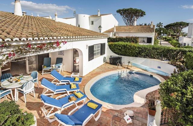 Villa 'Mng Elliott55' with Private Pool, Wi-Fi and Air Conditioning