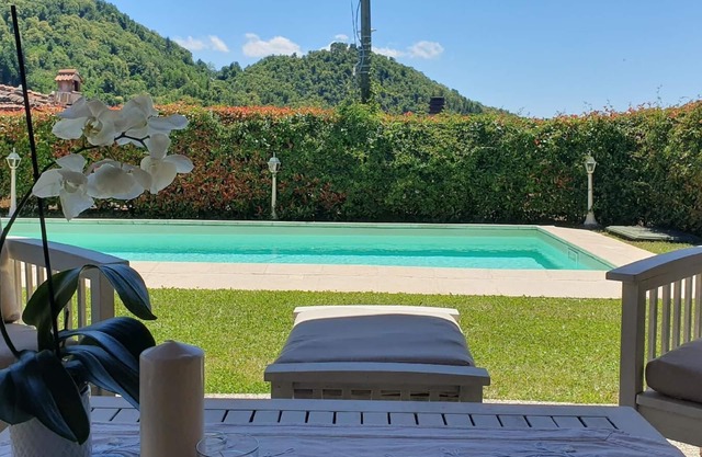 Villa 'Monticello' with its own pool