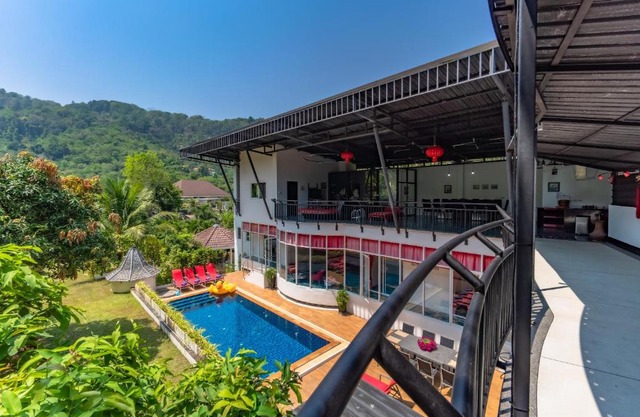 Villa Nap Dau private pool villa for big Family and Friends