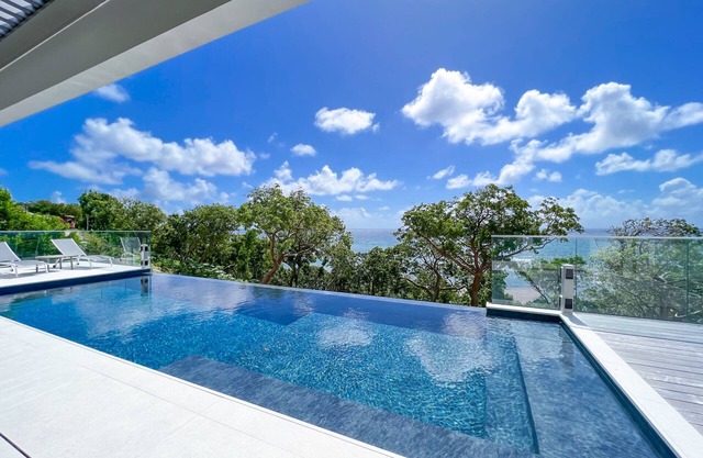 Villa · Ocean view · Private pool & beach