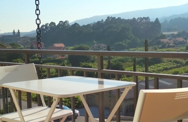 Villa Oubiña Poio with terrace and barbecue aparb