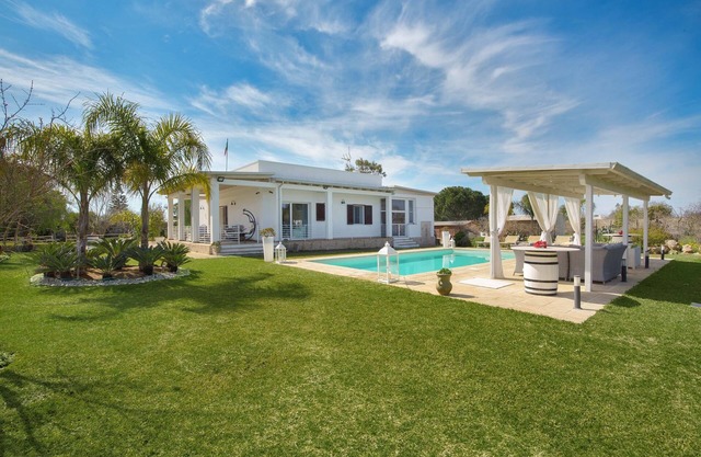 Villa Padangi by Perle di Puglia