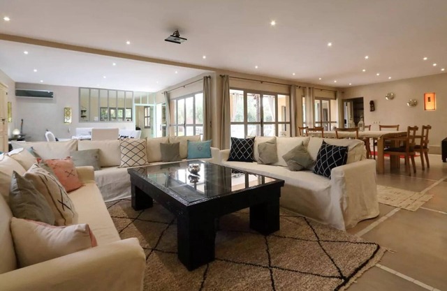 Villa Pauline - Spacious living in an olive grove