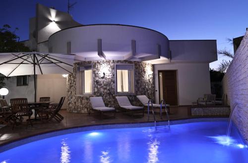 Villa Pietra Marina con piscina privata