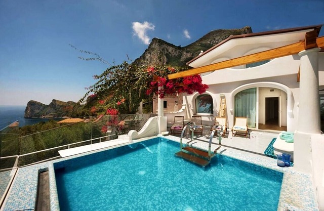 Villa Pippa - Private villa with pool and Jacuzzi