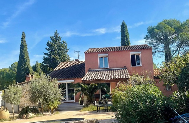 Villa Provençale, air-conditioned, near Aix en Provence.