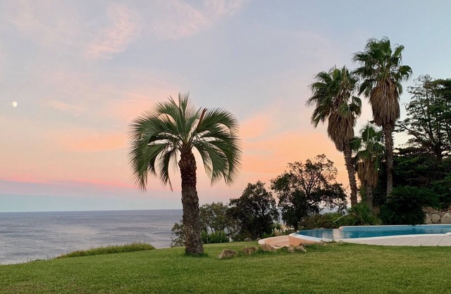 Villa sea view in Sainte-Maxime 5 bedrooms in a Secure area.