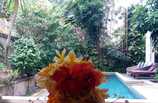 Villa Seminyak Beach 2 BR $150/n 3BR $180/n 4BR $210/n