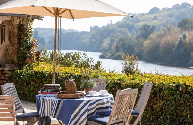 Villa Shambhala - Four Bedroom Villa, Sleeps 8