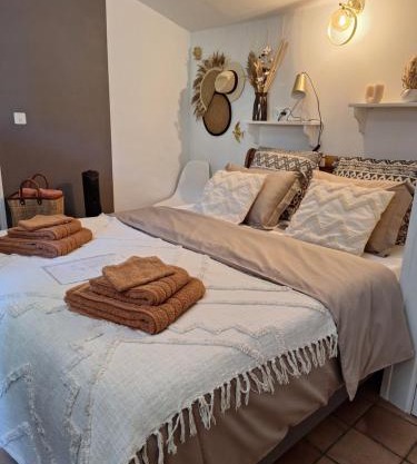 Villa Sisyphe chambre"la jeanette"