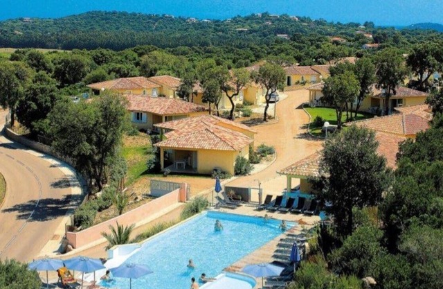 Villa sleeps 4 to 6 near Pinarello beach in Ste Lucie de Porto Vecchio