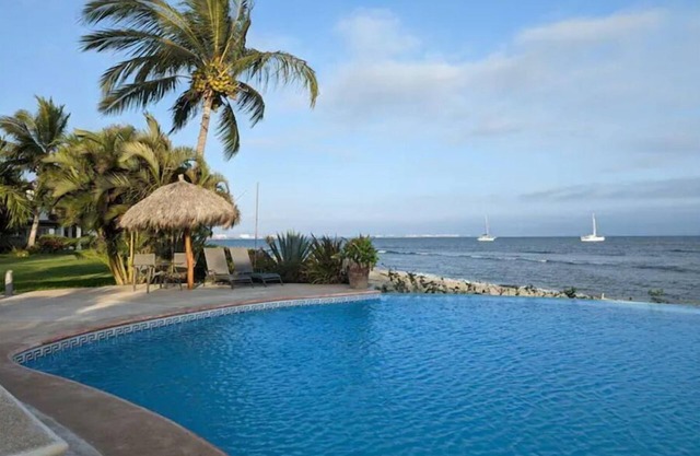 Villa Sofia - A Peaceful Ocean Front Retreat!