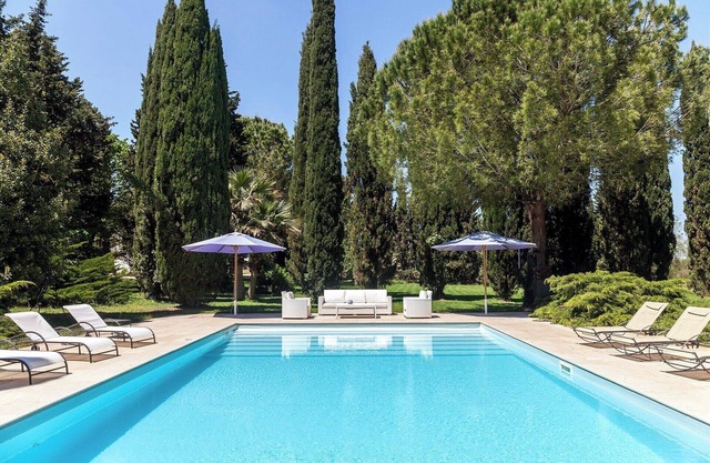 Villa Specchia - Seven Bedroom Villa, Sleeps 14