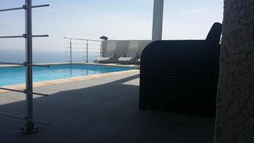 villa standing vue mer 180° clim.pisc.