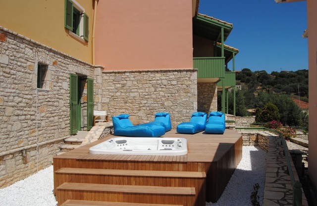 VILLA TATI STUDIOS APT1