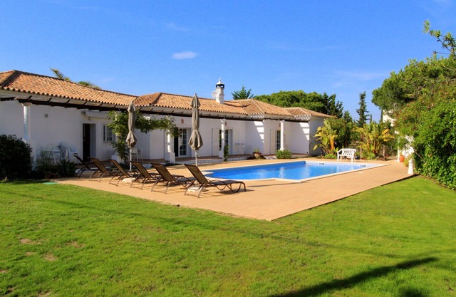Villa Toulouse - Exclusive Villa with pool near the Falesia Beach