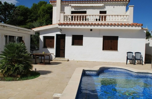 Villa tranquille avec piscine au bord de la Costa Dorada