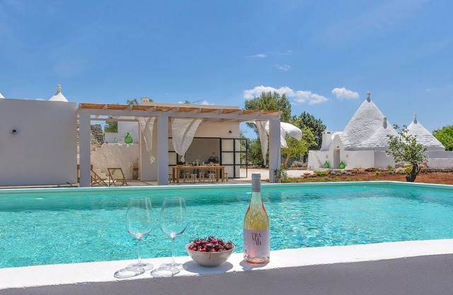 Villa 'Trullo Cimì Mediterranea Relais' with Private Pool, Wi-Fi and Air Conditioning