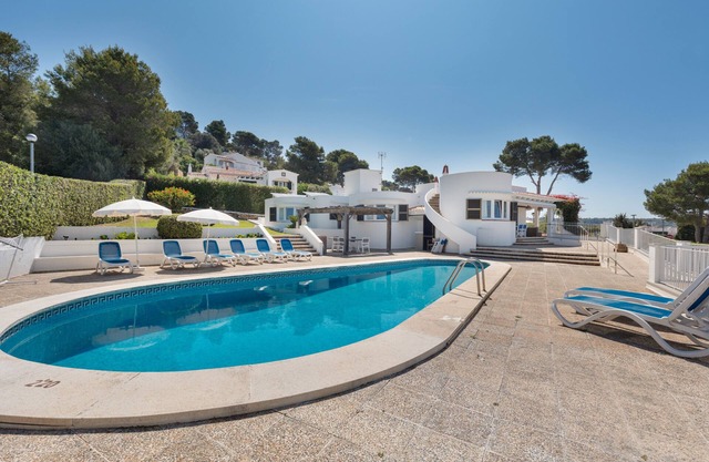 Villa 'V206 Isabel' with Sea View, Wi-Fi and Air Conditioning