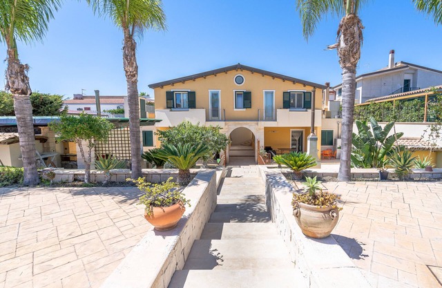 Villa "Verdemare Rubino" with Private Terrace & Wi-Fi