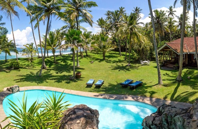 VILLA WELIGAMAn"Your seaside home"