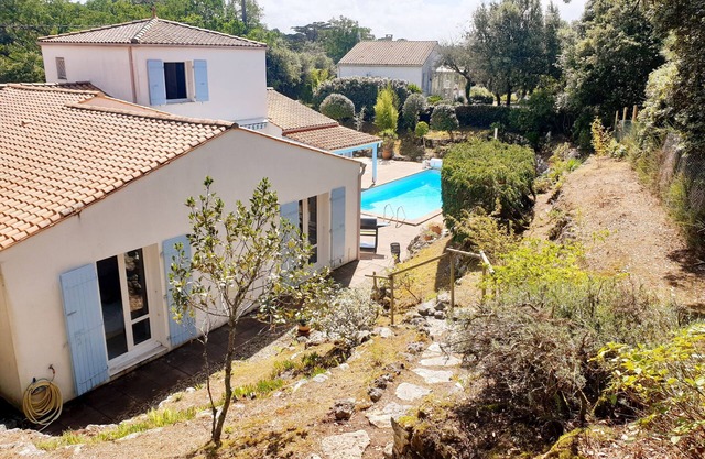 Villa with pool and exotic garden near the beach