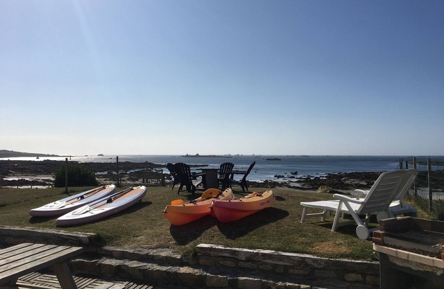 Villa Wifi Kayaks Stand up paddle Dogs ok “feet in the water” in Portsall