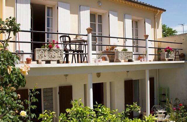 Villa with garden near the historic center of Narbonne