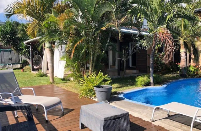 Villa with panoramic sea and mountain views, swimming pool BDN Saint Paul