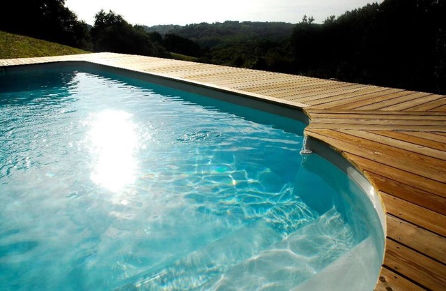 Villa with pool and magnificent views near the beaches of the Landes and Basque Country