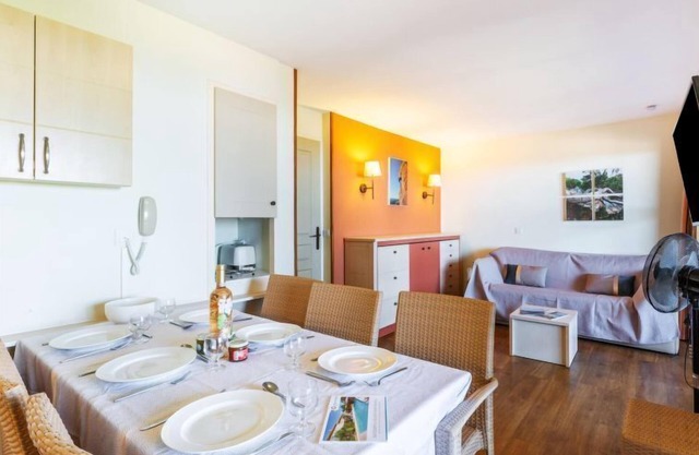 Village Cap Estérel - L'Esquinade by Interhome