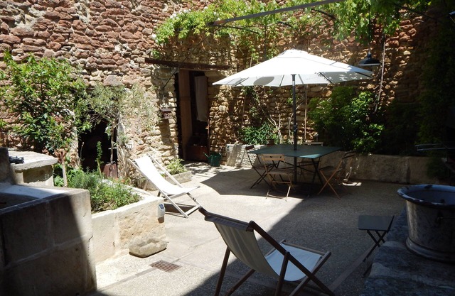 Village house in Drôme Provençale restored in 2018