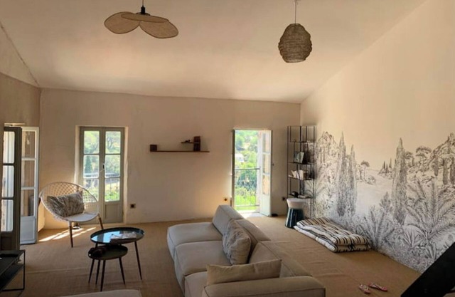 Village house with roof terrace in the heart of Balagne