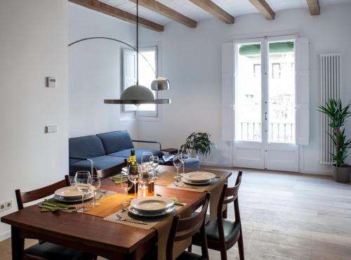 Villaroel · Modern flat in San Antoni