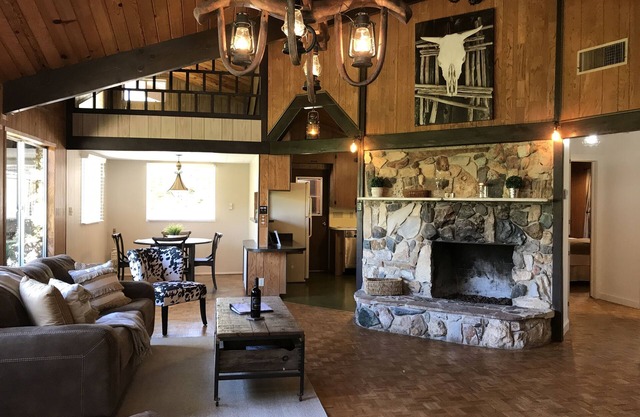 Vintage Adelaida Home on 16 acres